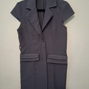 Elegant Gray Women's Blazer